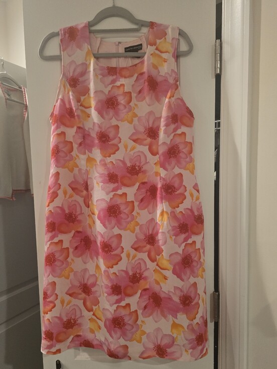 Valerie Separates Dresses & Skirts - Valerie Dresses Petite Women's Silk Floral Shift Dress Size 14P Pink Sleeveless